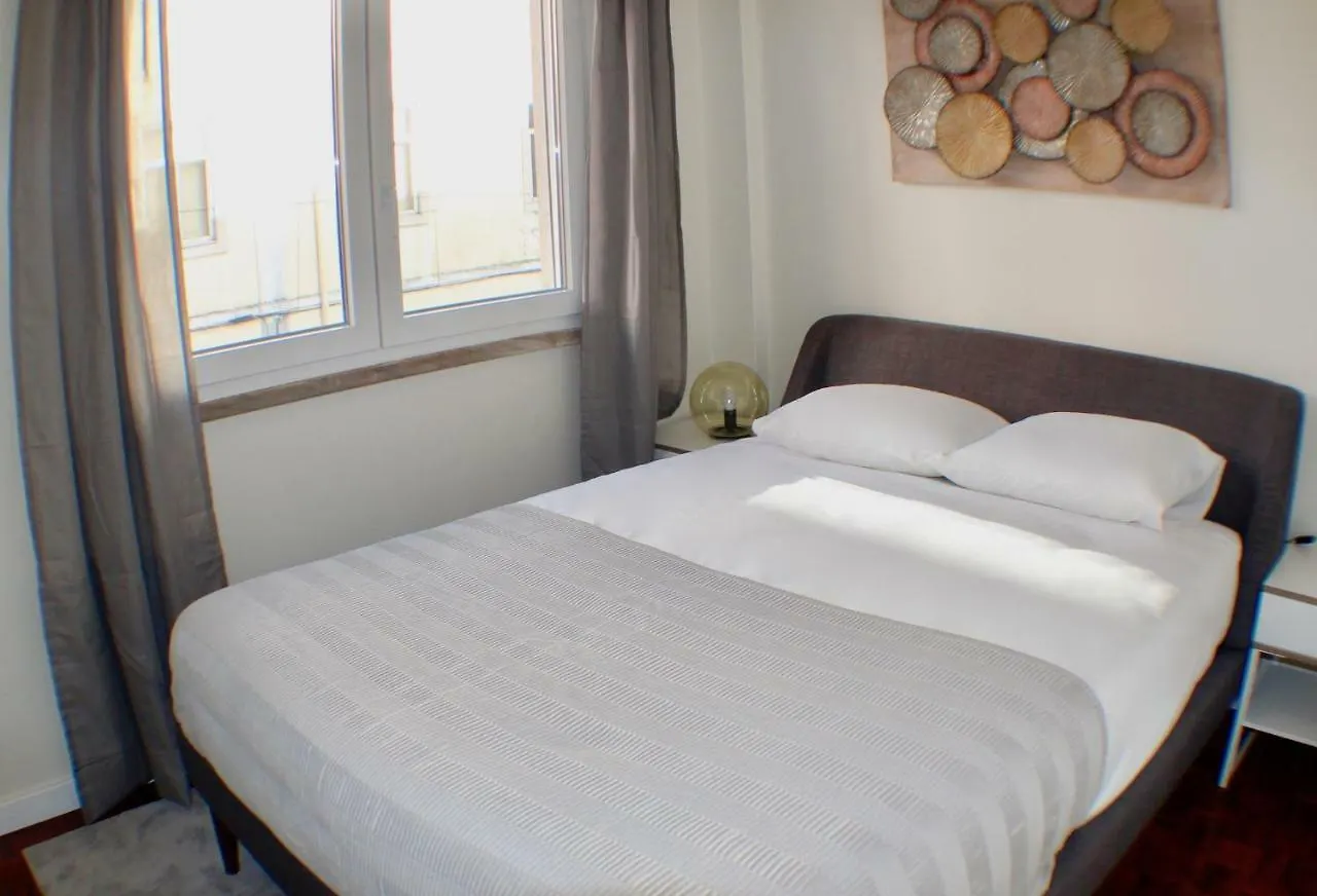 River View Balcony - Historic Center ! location